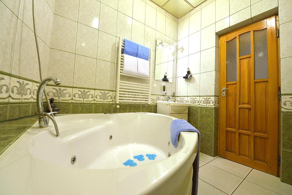 Atlas Accommodation Bucarest Habitación foto